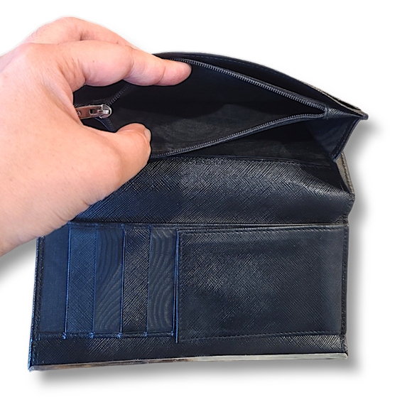 Salvatore Ferragamo Authentic Leather Long Wallet - Picture 13 of 16